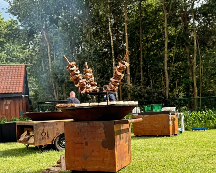BBQ met bakservice foto's
