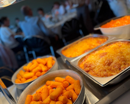 Warm Buffet